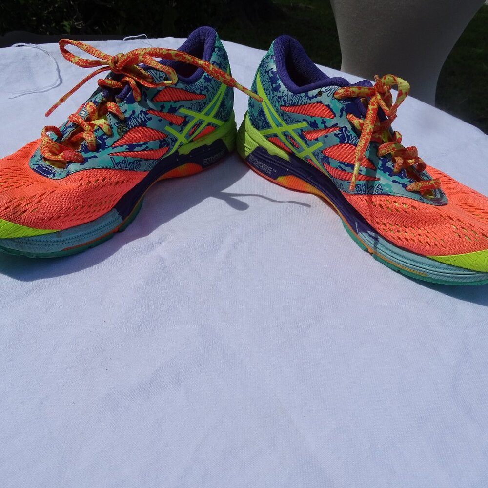 Asics Youth Gel Noosa Tri 10 Colorful Athletic Shoes Size 6